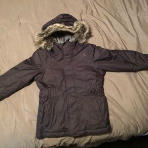 North Face girls size 7/8 coat Brand New